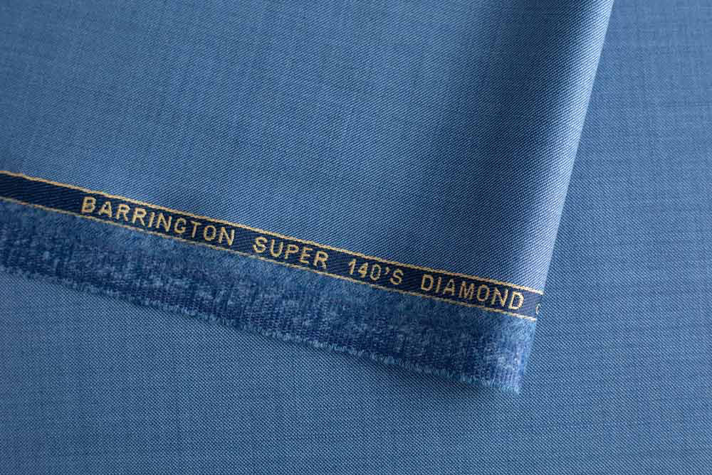 548017-230 | Casimir Super 140´s Diseño Diamond Collection